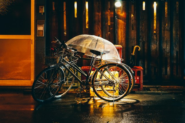 Punkterer man ofte på cyklen i regnvejr?